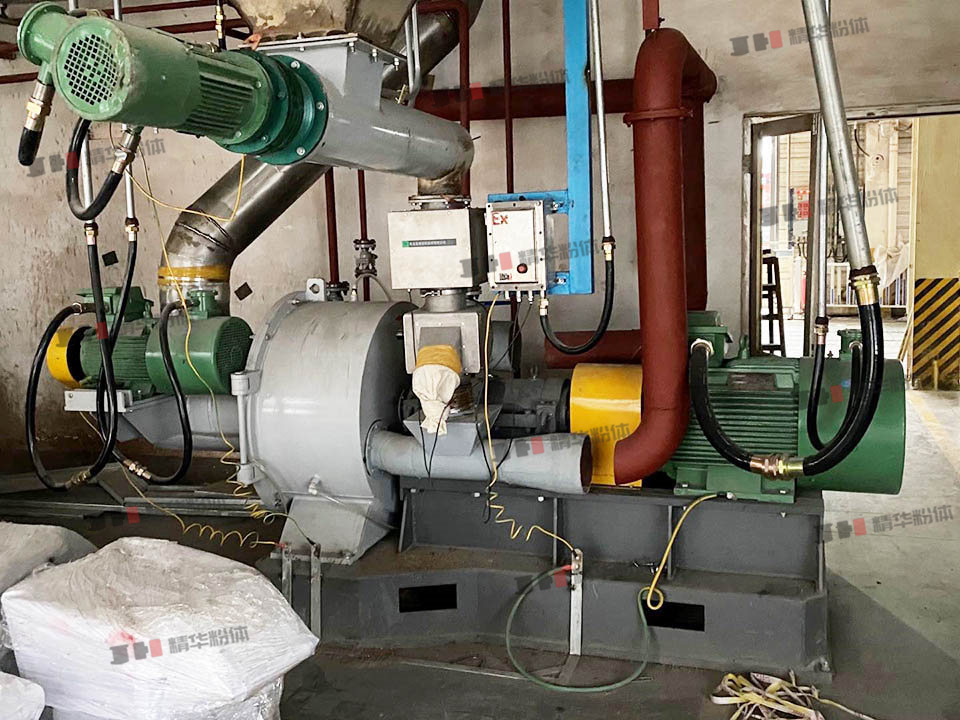 酚醛樹脂超微粉碎機--濟南某公司