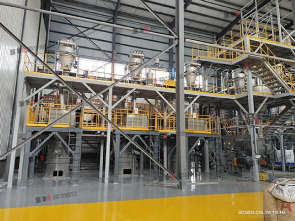 石油焦立式?jīng)_擊磨--湖南某生產(chǎn)現(xiàn)場